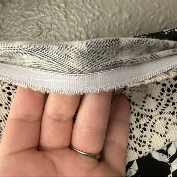 “Roxy Women’s Large Strapless Summer Dress Black and White - Long Length” - Picture 8 of 10